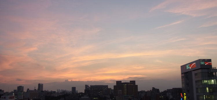 上野夕空　へ