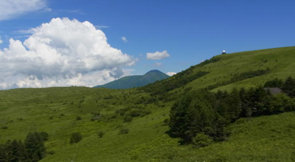 車山山頂より八ヶ岳を望む　へ