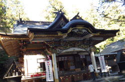 宝登山神社　へ