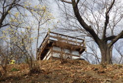 鐘撞堂山　へ